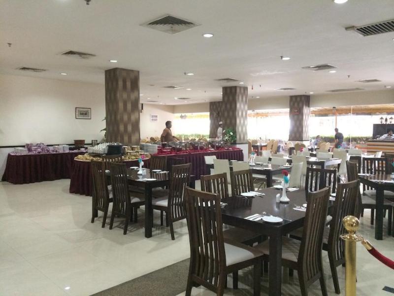 Carlton Hotel Shah Alam Exterior foto